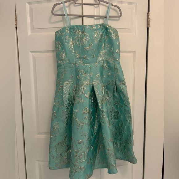 eva mendes for New York & Company Dresses & Skirts - Gorgeous Eva Mendes/New York & Co strapless dress.